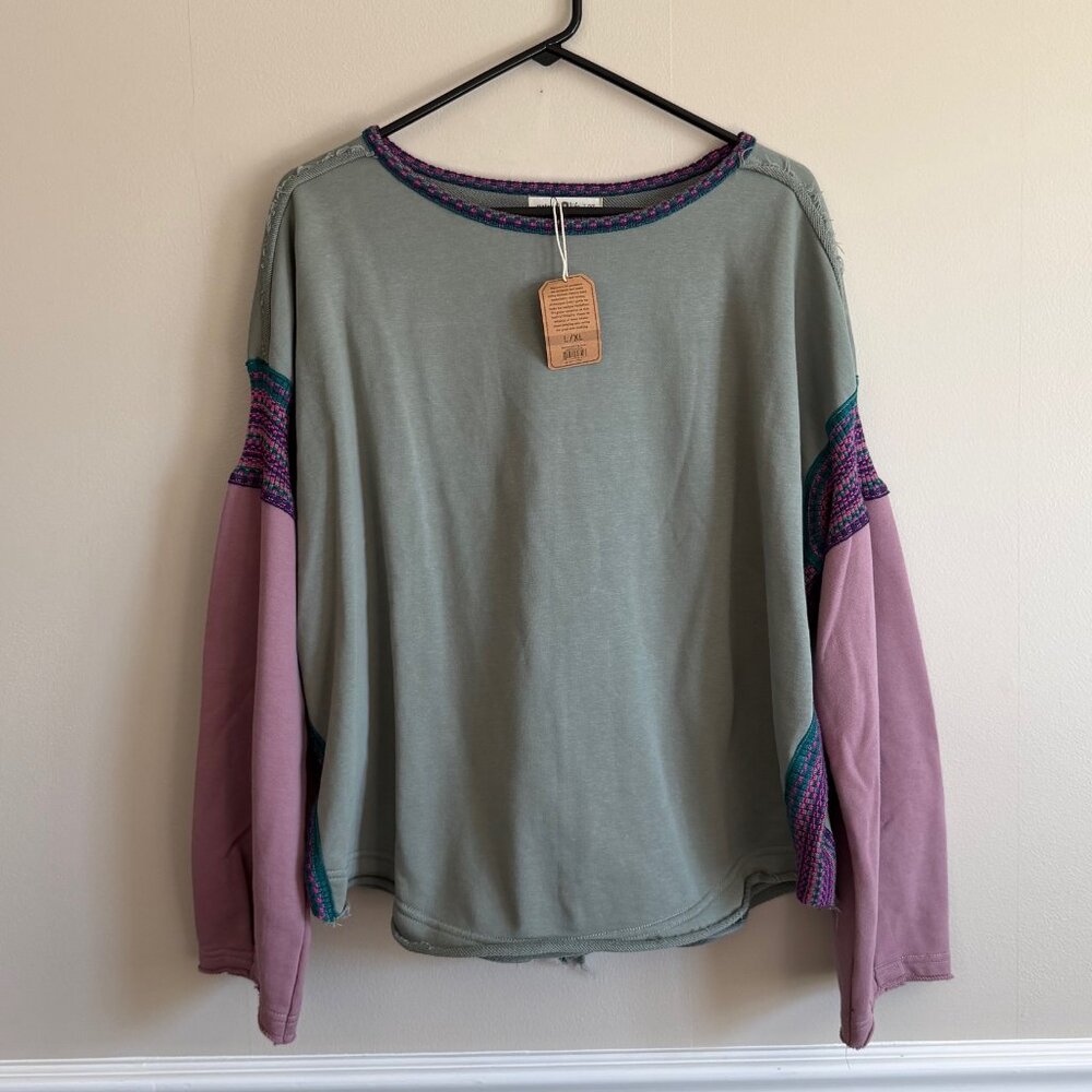 NWT Natural Life Multi-color Knit Trim Sweatshirt L/XL